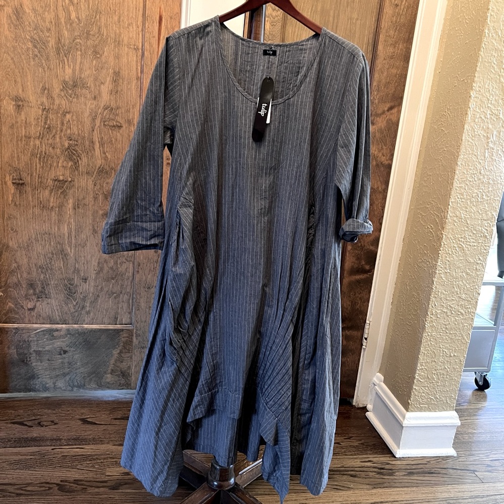 Artsy Tulip "Lexi" Dress! NWT Gray Pinstripe Pockets!